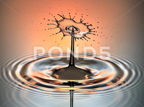 Stock photo of Waterdrop Sculpture 074