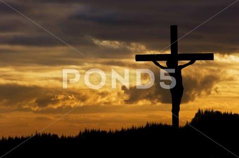 Stock photo of Jesus Christus Kreuzigung am Karfreitag Silhouette