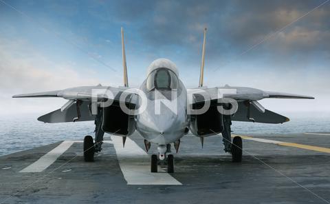 Stock photo of f-14 jet de combate en un vehículo cubierta aviones vistos de frente,