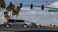 Red Light Semaphore Las Vegas Strip Boulevard Establishing Shot Cars Traffic Day Video