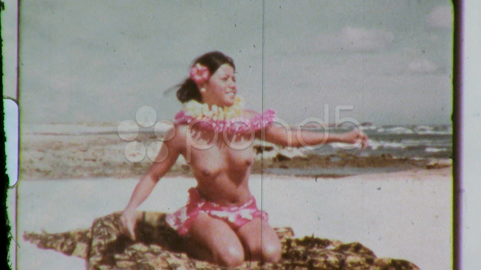 Hula Dancers Naked 45