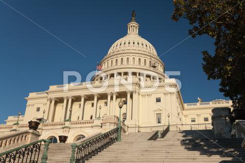 Stock photo of the us capitol